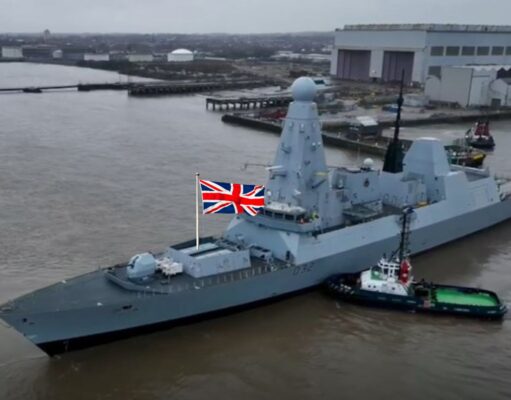 Ce devait être le fleuron de la flotte britannique mais ce n'est pour le moment qu'une plaisanterie à 1,17 milliard d'euros