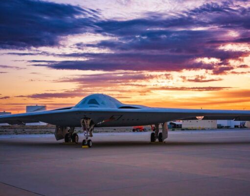 L'armée US révèle les premières images de son projet à 200 milliards de dollars : le désormais mythique B-21