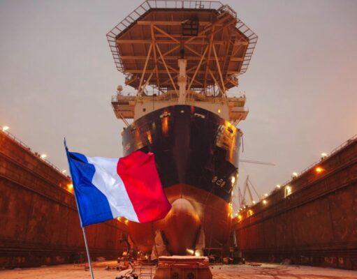 La France réalise un coup de maître en prenant une grosse option sur cette technologie indispensable pour 99% du trafic internet mondial