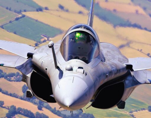 Le Rafale a dépassé un seuil symbolique de ventes et c'est désormais le plus grand succès commercial de la France avec un revenu généré d'environ 37,5 milliards d'euros