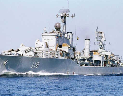 Jamais ce pays européen n'avait investi autant dans son armée (x3 d'ici 5 ans) mais le contrôle de la mer Baltique face à la Russie est à ce prix