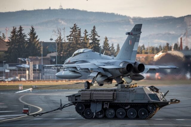 Manœuvres militaires françaises en Espagne, Estonie et La Réunion en janvier 2026.